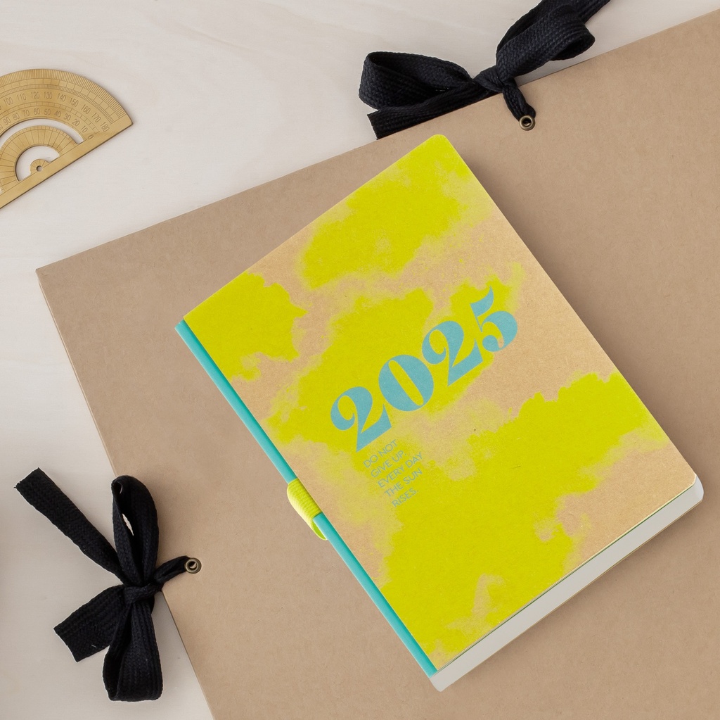 AGENDA MR34281 PLUS S/V KRAFT NUBES BASICS 25