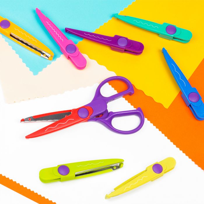 TIJERAS MILAN 14930908 BLISTER  ZIG-ZAG CON 8 HOJAS INTERCAMBIABLES