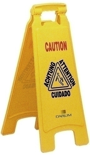 SEÑAL E02021 SUELO MOJADO